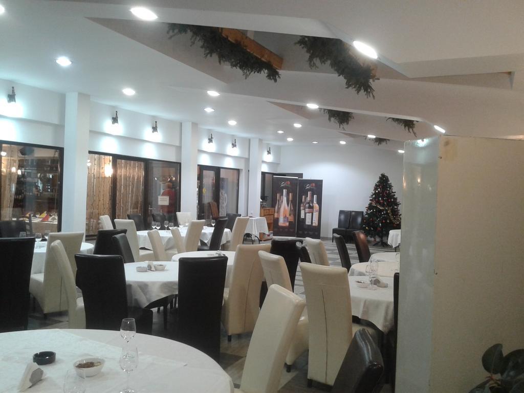 Hotel Zada Predeal Buitenkant foto