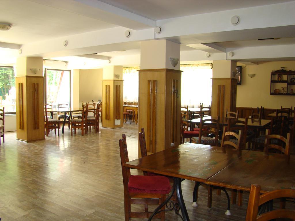 Hotel Zada Predeal Buitenkant foto