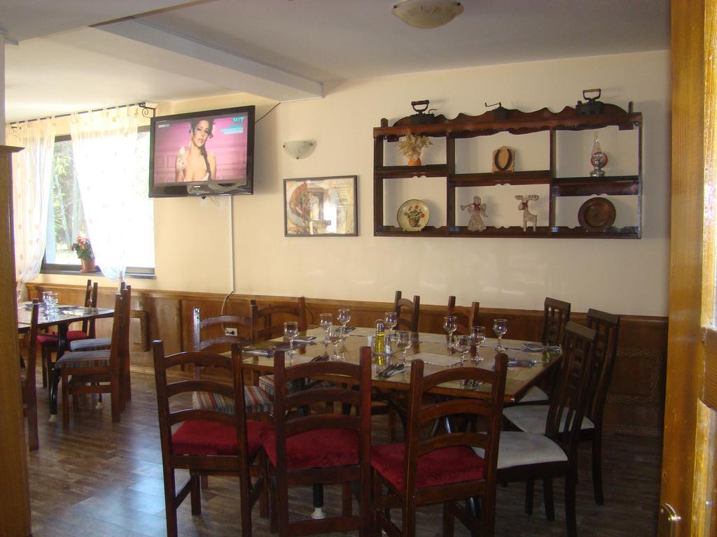 Hotel Zada Predeal Buitenkant foto