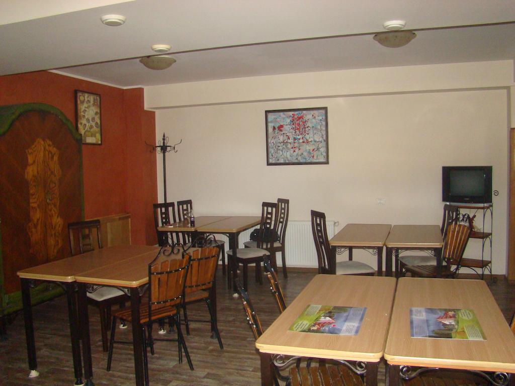 Hotel Zada Predeal Buitenkant foto